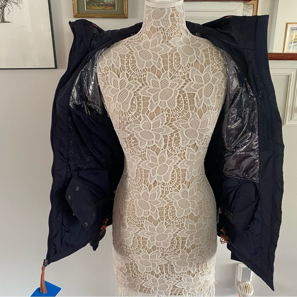 COLUMBIA Color Block Navy Red Omni Tech Ski Jacket XS NWT $240 - Picture 6 of 9